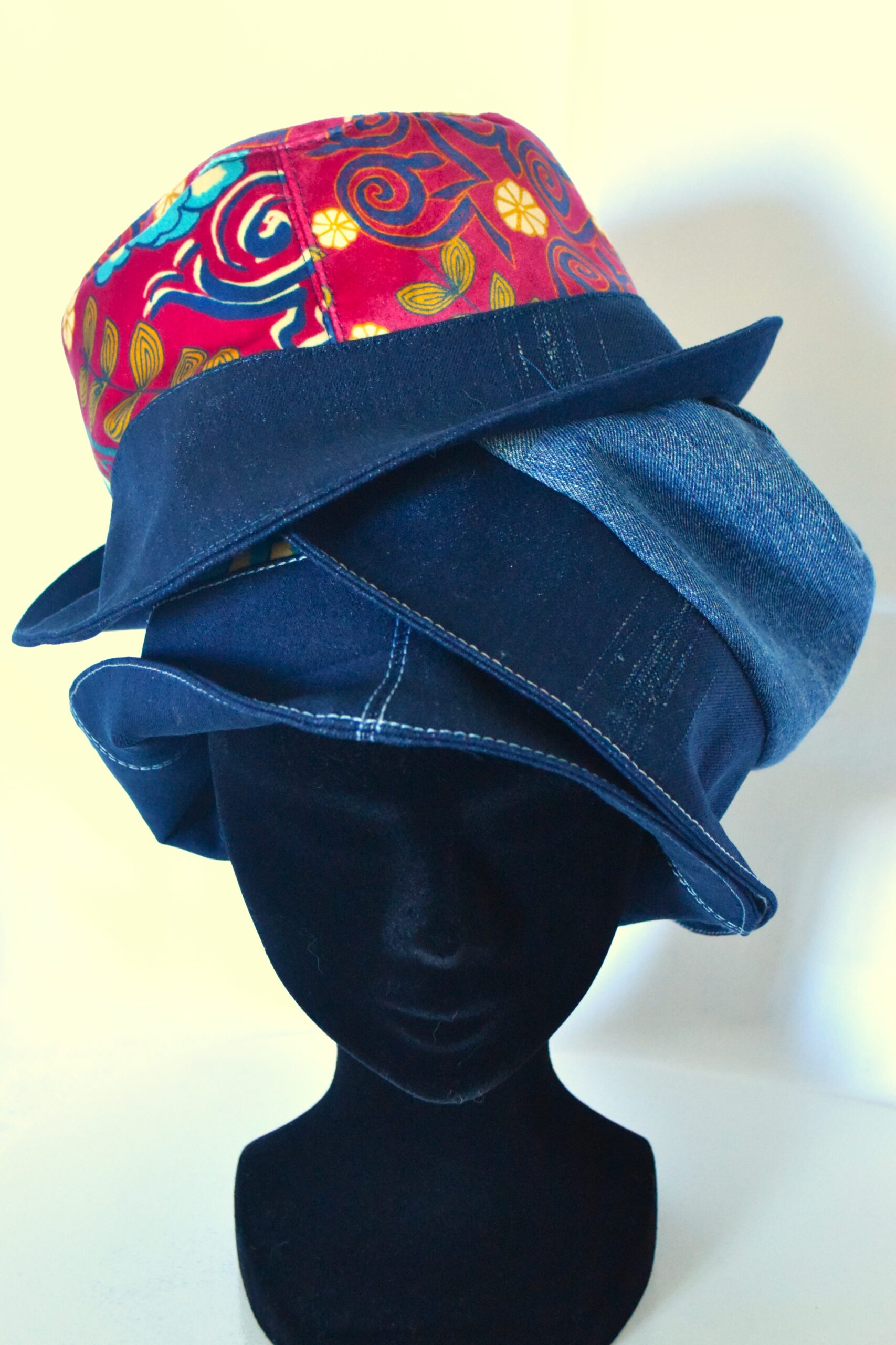 chapeaux